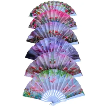 Evantai colorat, plastic, cu pânză și dantelă