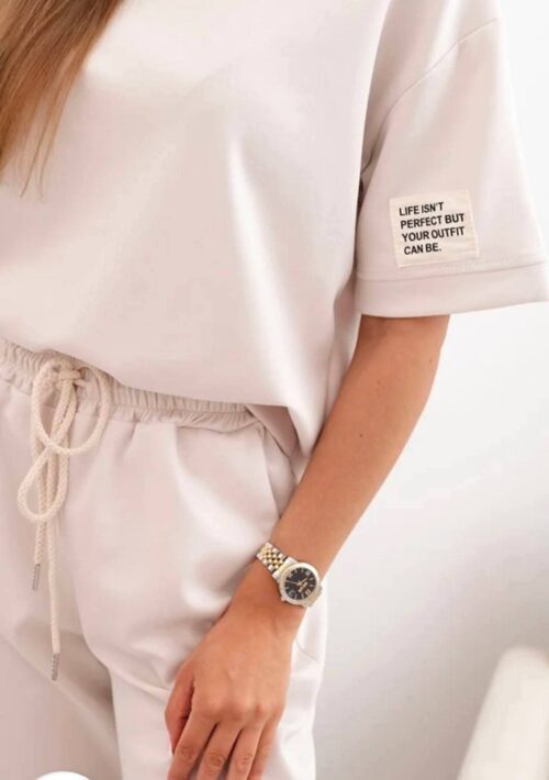 Compleu sport-casual, mesaj *Life isn*t perfect, but your life can be*, bej